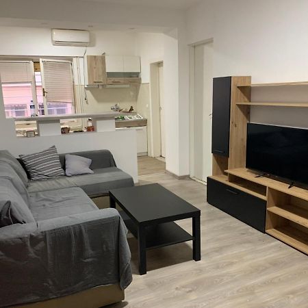 Private Rooms Belgrade Hostel Bagian luar foto