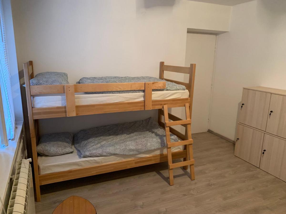 Private Rooms Belgrade Hostel Bagian luar foto